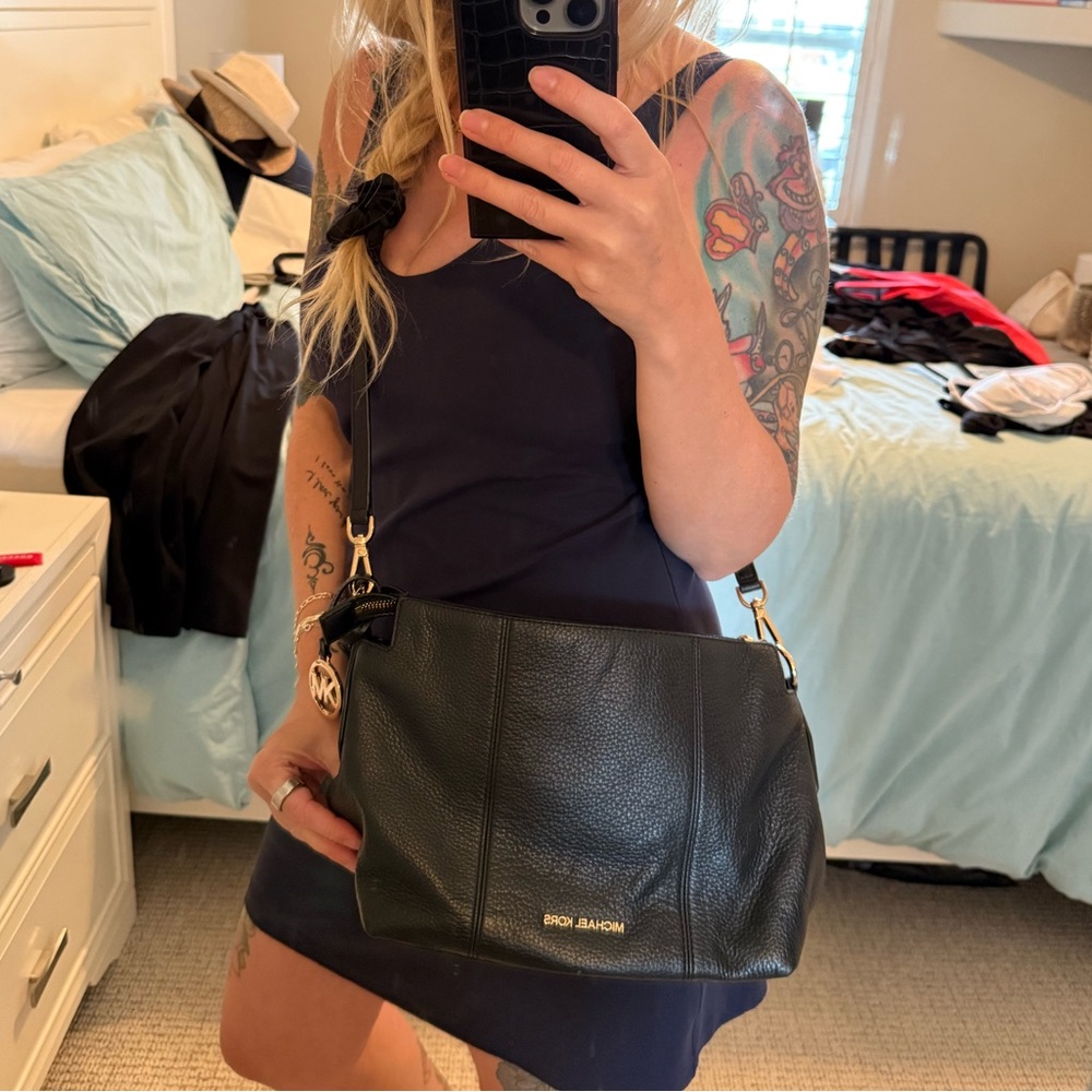 MICHAEL KORS | Brooke Convertible Shoulder Crossbody Leather Black Bag